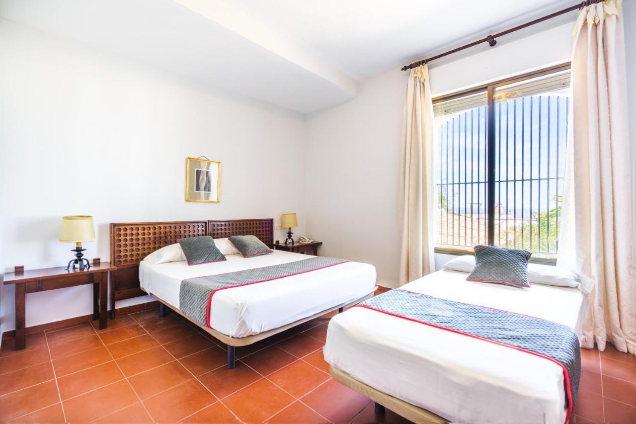 Venta Del Alto Hotel Las Cumbres By Vivere Stays Эль-Гарробо Экстерьер фото