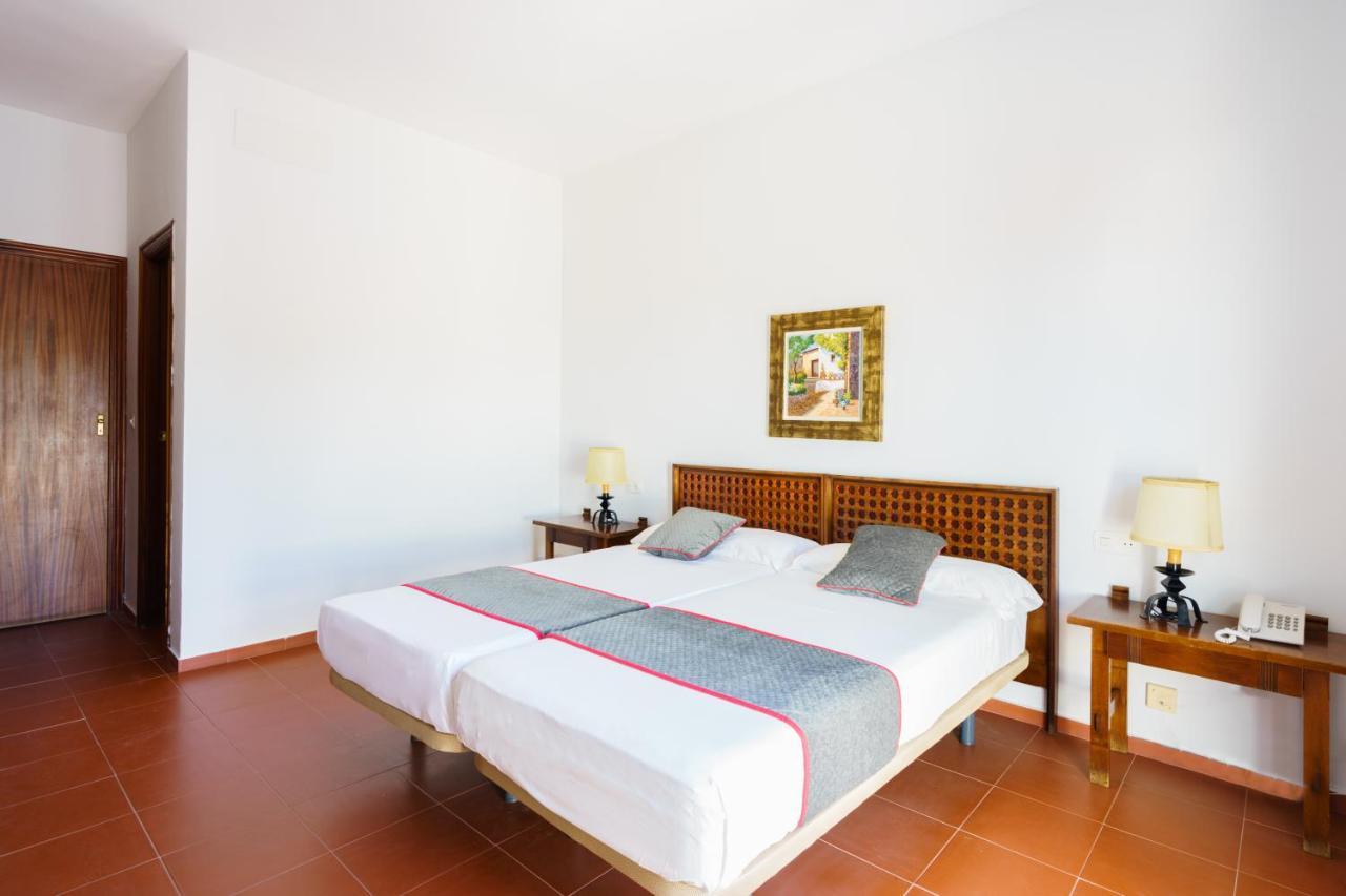 Venta Del Alto Hotel Las Cumbres By Vivere Stays Эль-Гарробо Экстерьер фото