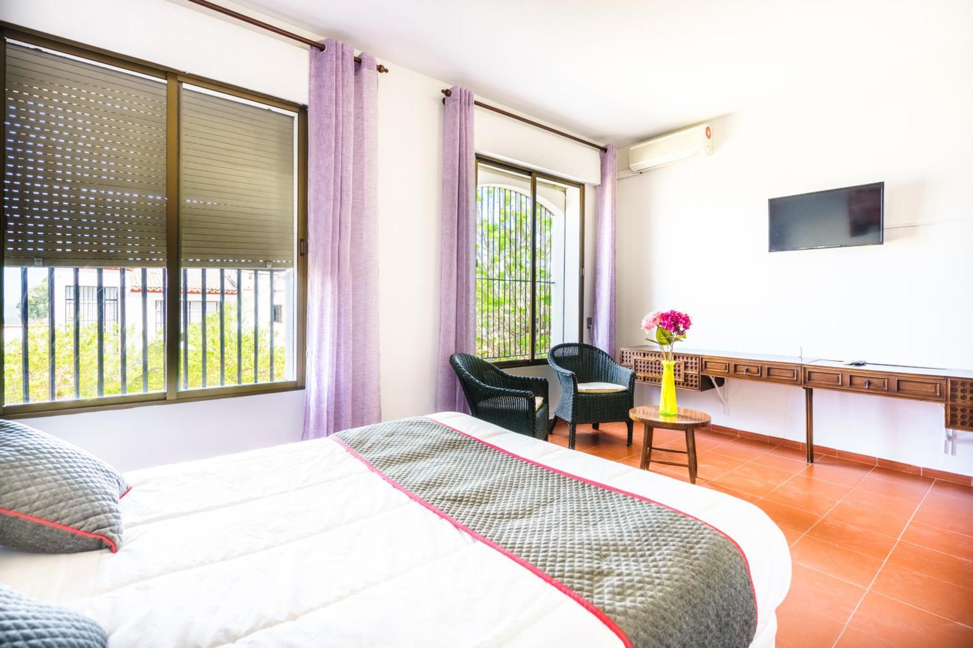 Venta Del Alto Hotel Las Cumbres By Vivere Stays Эль-Гарробо Экстерьер фото